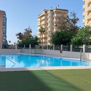 Elegante Alojamiento Con Piscina A 200 M Del Mar. , Benalmádena España